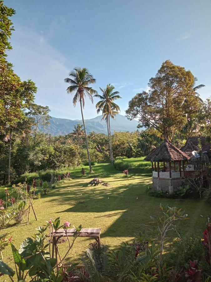 Hakiki Inn Bungalows Tetebatu Bagian luar foto